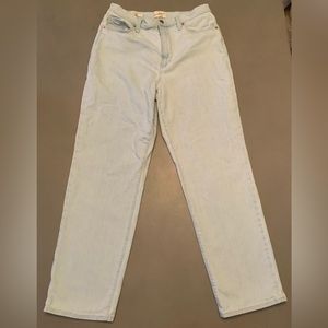 Universal Thread Vintage Straight Leg Jean